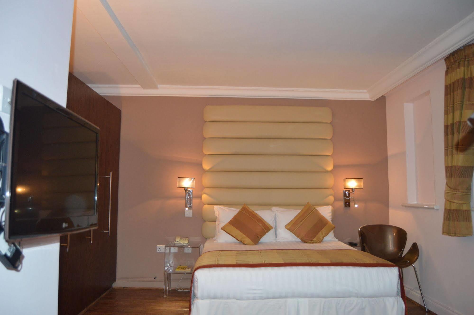 Holiday Villa Hotel Hotel Londra