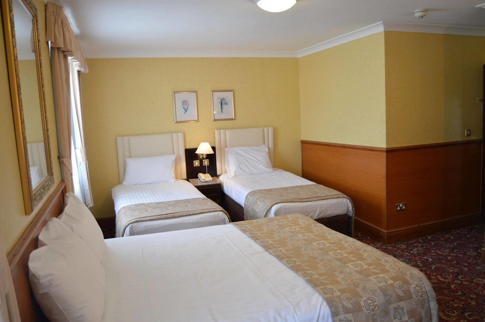 Holiday Villa Hotel Londra